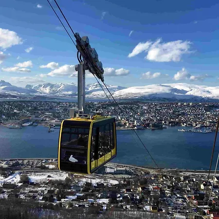 아파트 3 Minutes From Cablecar *