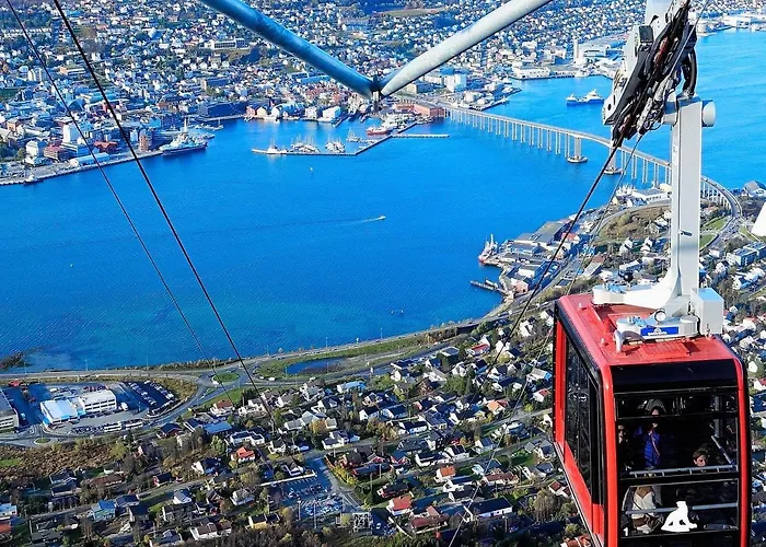 3 Minutes From Cablecar * 트롬쇠